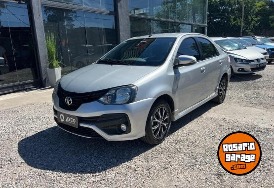 Autos - Toyota ETIOS 1.5 XLS MT 6 2020 Nafta  - En Venta