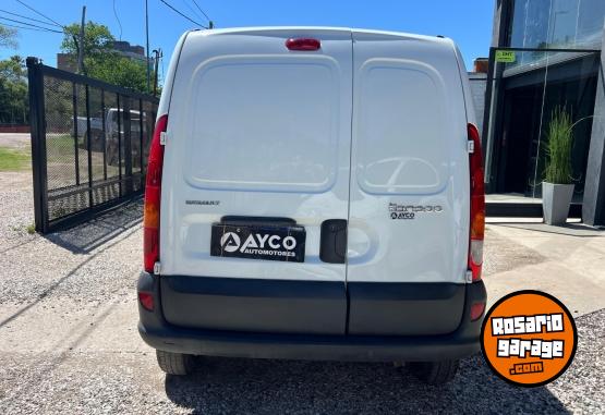 Utilitarios - Renault KANGOO 1.6 CONFORT FURGON 2017 Nafta  - En Venta