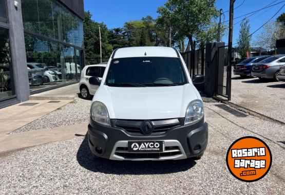 Utilitarios - Renault KANGOO 1.6 CONFORT FURGON 2017 Nafta  - En Venta