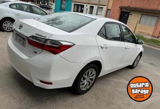 Autos - Toyota COROLLA 1.8 XLI MT 2018 Nafta  - En Venta