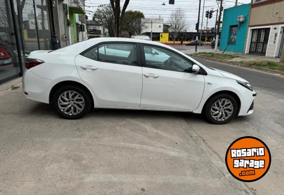 Autos - Toyota COROLLA 1.8 XLI MT 2018 Nafta  - En Venta