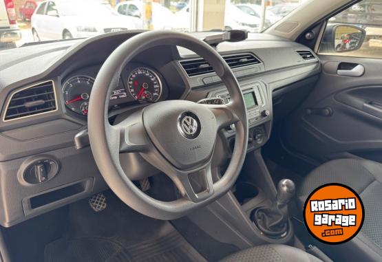 Autos - Volkswagen Voyage 2017 Nafta 13790Km - En Venta