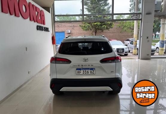 Autos - Toyota Corolla Cross 2022 Nafta 16900Km - En Venta