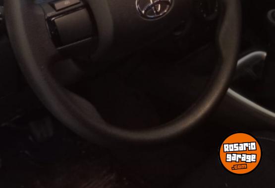 Camionetas - Toyota Hilux 2020 Diesel 12000Km - En Venta