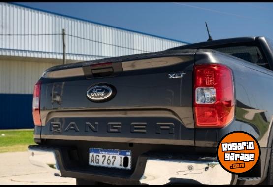 Camionetas - Ford Ranger XLT 2024 Diesel 3400Km - En Venta