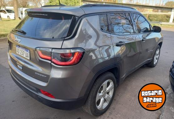 Camionetas - Jeep COMPASS 2,4 SPORT 2018 Nafta 127000Km - En Venta