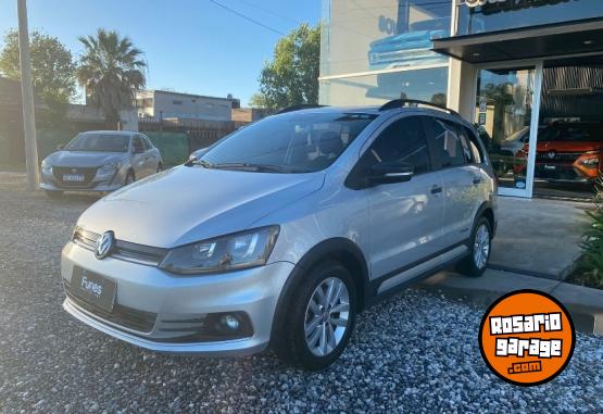 Autos - Volkswagen Suran Track 1.6 2017 Nafta 85000Km - En Venta