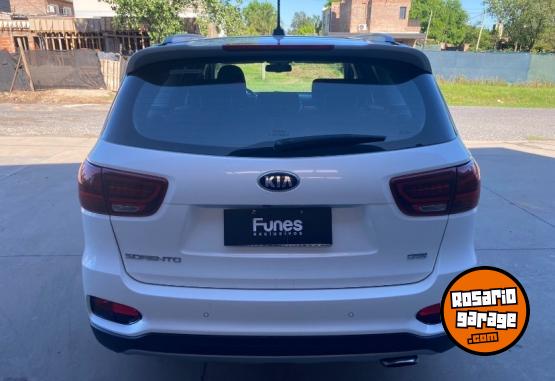 Camionetas - Kia Sorento EX 2.2 AT 2019 Diesel 96000Km - En Venta