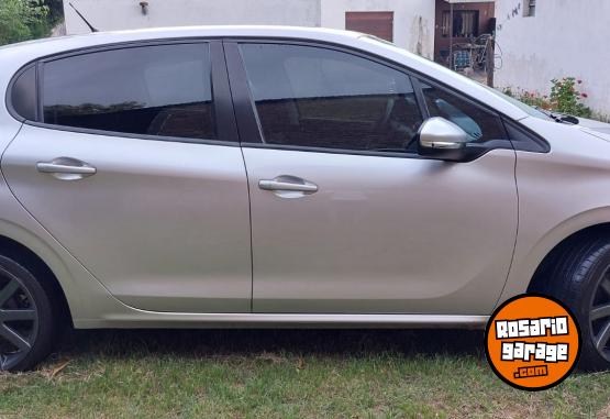 Autos - Peugeot 208 2014 Active 1.5 2014 Nafta 119000Km - En Venta