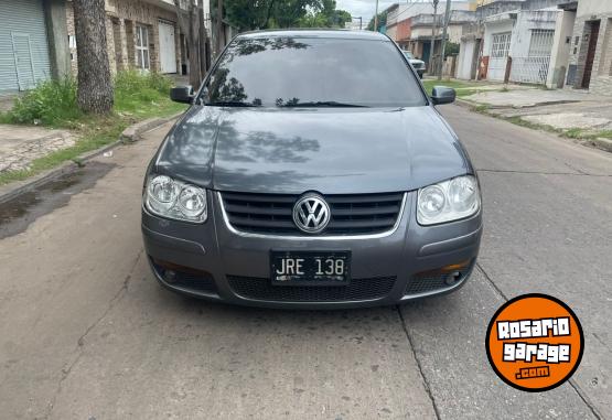 Autos - Volkswagen BORA 2.0 TRENDLINE MPI 2011 Nafta  - En Venta