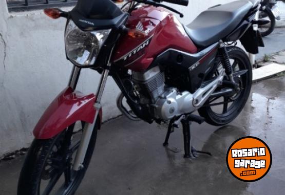 Motos - Honda CG NEW TITAN 2021 Nafta 12000Km - En Venta