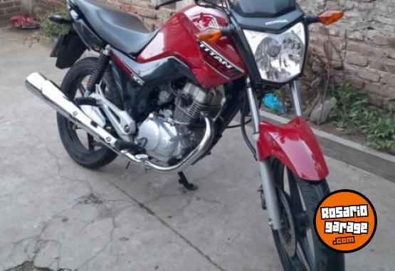 Motos - Honda CG NEW TITAN 2021 Nafta 12000Km - En Venta