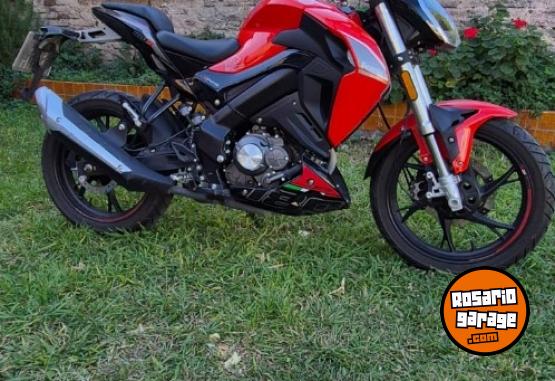 Motos - Benelli 180 s 2022 Nafta 9000Km - En Venta