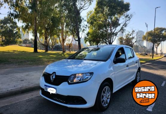 Autos - Renault Sandero 2017 Nafta 86000Km - En Venta