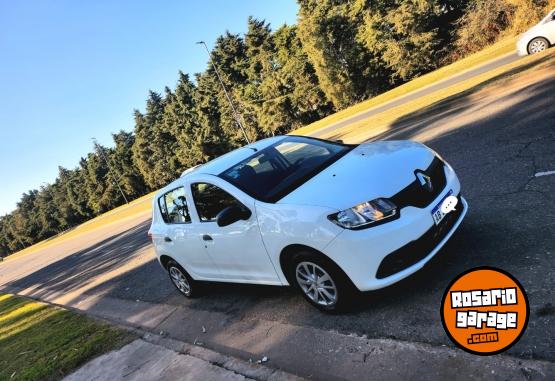 Autos - Renault Sandero 2017 Nafta 86000Km - En Venta