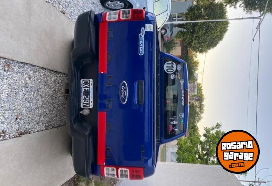 Camionetas - Ford Ranger 3.2 4x2 XLS 2015 Diesel 180000Km - En Venta