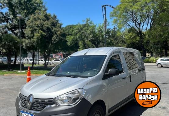 Utilitarios - Renault Kangoo  Express Confort 2020 Nafta 57000Km - En Venta