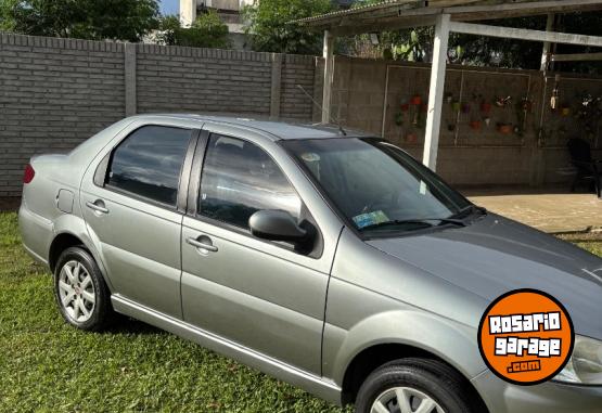 Autos - Fiat Siena 2013 GNC 124000Km - En Venta