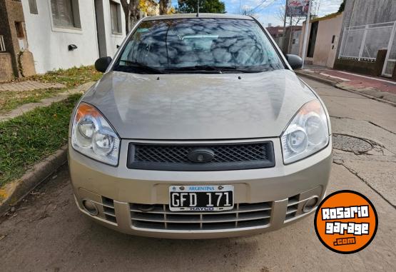 Autos - Ford Fiesta 2008 GNC 150000Km - En Venta