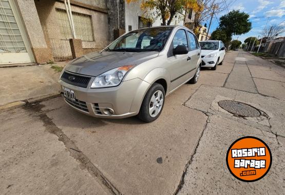 Autos - Ford Fiesta 2008 GNC 150000Km - En Venta