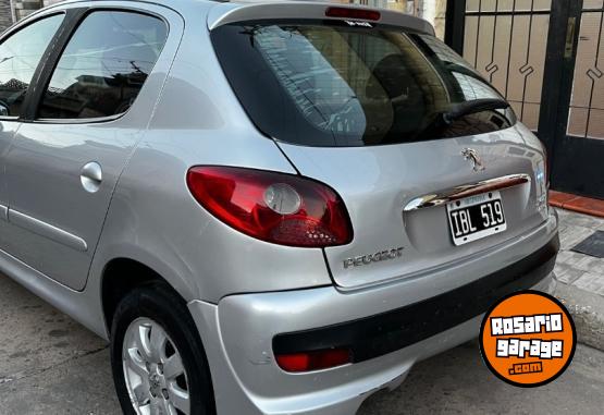 Autos - Peugeot 207 2009 Diesel 169000Km - En Venta