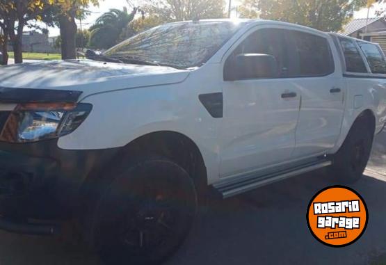 Camionetas - Ford Ranger xl 2015 GNC 203000Km - En Venta