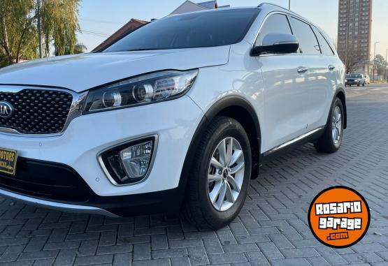 Camionetas - Kia SORENTO 2.4 EX 2017 Nafta 123000Km - En Venta