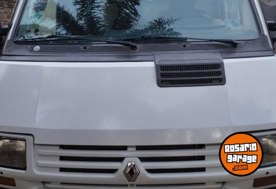 Utilitarios - Renault Trafic 1,9 diesel 2002 2002 Diesel 30000Km - En Venta