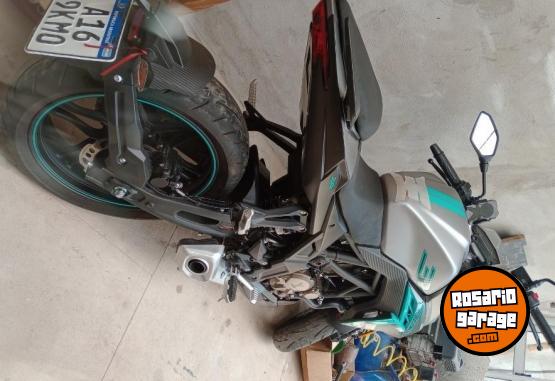 Motos - Voge 300r 2022 Nafta 3600Km - En Venta