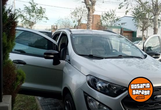 Camionetas - Ford Ecosport 1.5 Freestyle 2020 Nafta 45000Km - En Venta