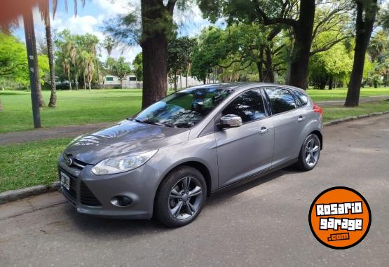 Autos - Ford focus 1.6 2014 Nafta 138000Km - En Venta