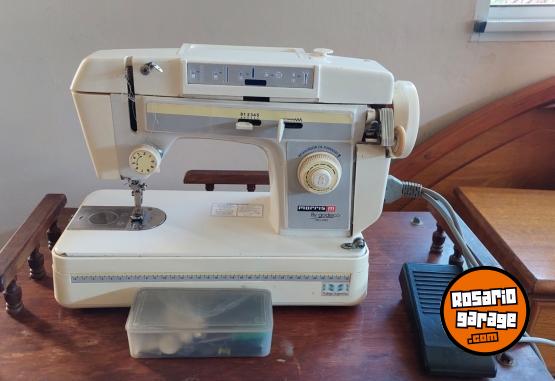 Hogar - Placar, cajoneras ,mesa tv y maquina de coser - En Venta