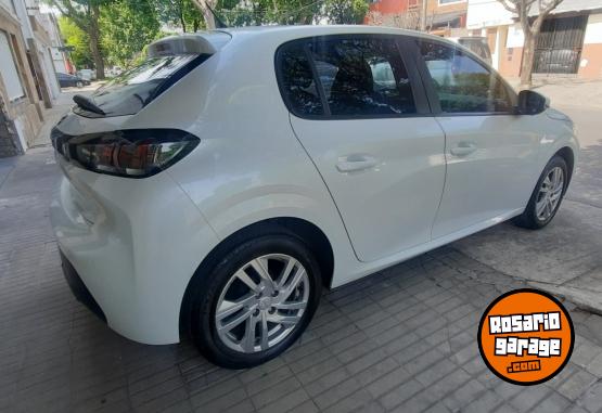 Autos - Peugeot 208 2020 Nafta 15000Km - En Venta