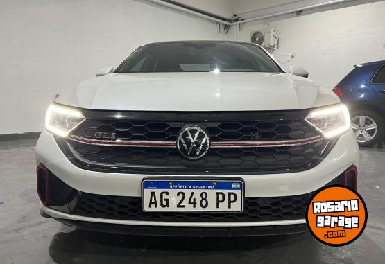 Autos - Volkswagen VENTO 2,0 GLI 2023 Nafta 63250Km - En Venta