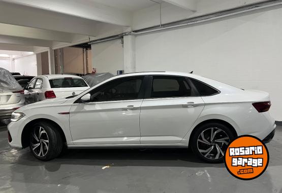 Autos - Volkswagen VENTO 2,0 GLI 2023 Nafta 63250Km - En Venta