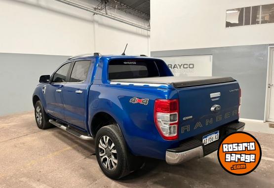 Camionetas - Ford RANGER LIMITED 3.2 AT 4X4 2019 Diesel 140000Km - En Venta