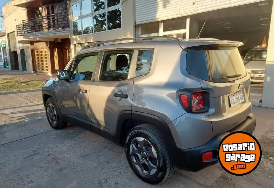 Camionetas - Jeep Renegade 2017 Nafta 59000Km - En Venta