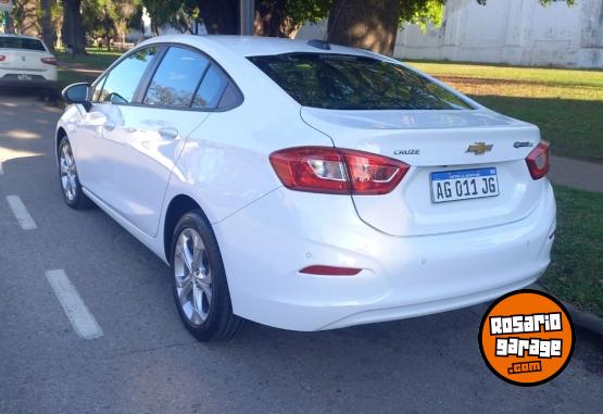 Autos - Chevrolet Cruze LT 4P 2023 Nafta 18000Km - En Venta