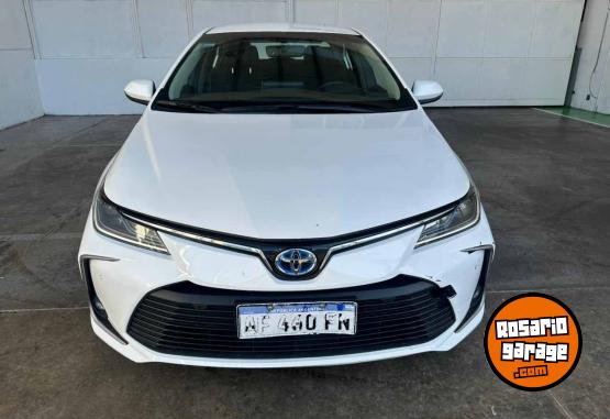 Autos - Toyota COROLLA HEV 1.8 XEI eCVT 2022 Nafta 43451Km - En Venta