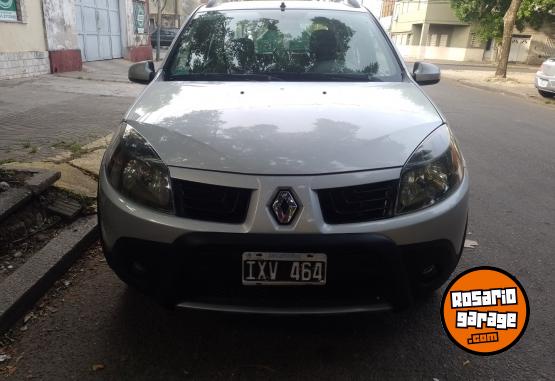 Autos - Renault Sandero clio gol 307 2010 Nafta 155000Km - En Venta