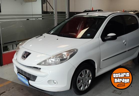 Autos - Peugeot 207 COMPACT XS ALLURE 1.4 2013 Nafta 113000Km - En Venta