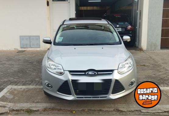 Autos - Ford FOCUS III SE PLUS 2.0 2014 Nafta 98000Km - En Venta