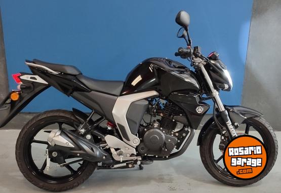 Motos - Yamaha FZ FI 2023 Nafta 11900Km - En Venta