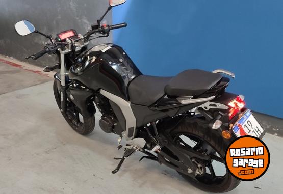 Motos - Yamaha FZ FI 2023 Nafta 11900Km - En Venta