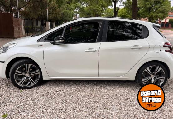 Autos - Peugeot 208 GT 2016 Nafta 85300Km - En Venta