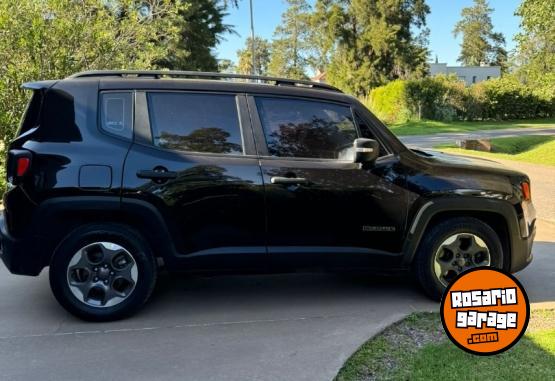 Camionetas - Jeep Renegade Sport 2017 Nafta 90000Km - En Venta