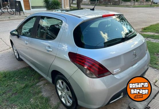 Autos - Peugeot 308 ALLURE 2018 Nafta 110000Km - En Venta