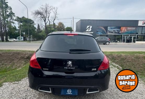 Autos - Peugeot 308 Allure con Navegador 2015 Nafta 125000Km - En Venta