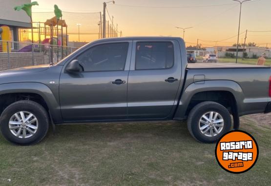 Camionetas - Volkswagen Amarok Trendline 2022 Diesel 43000Km - En Venta