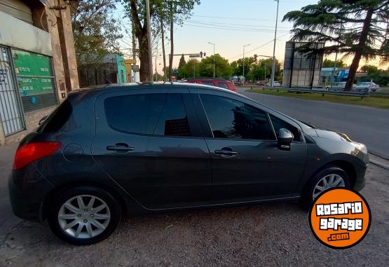 Autos - Peugeot 308 2015 Nafta 120000Km - En Venta